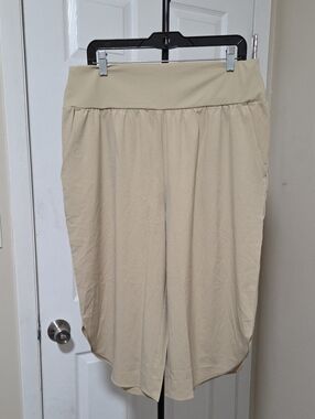 Nwt HALARA Beige High-Low Pull-On Midi Skirt